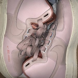 Nike Air Force 1 High